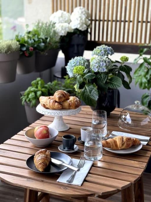 Panorama Suite In Lugano - Pazzallo Paradiso Exteriör bild