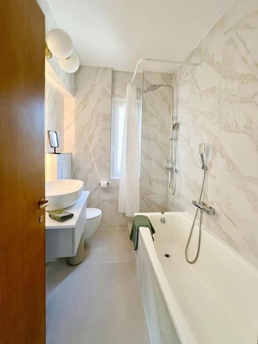 Panorama Suite In Lugano - Pazzallo Paradiso Exteriör bild